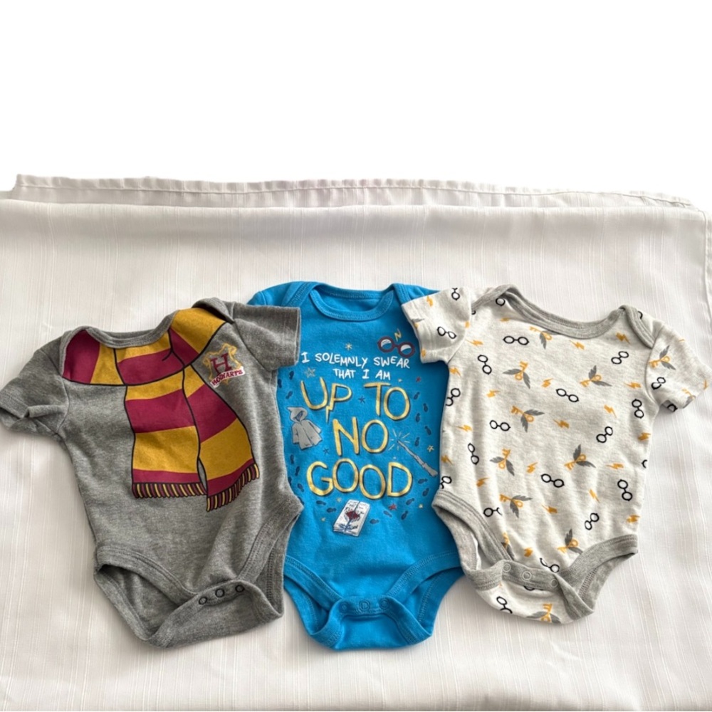 Harry Potter 3 Piece Onsie Set Size 3-6 Months